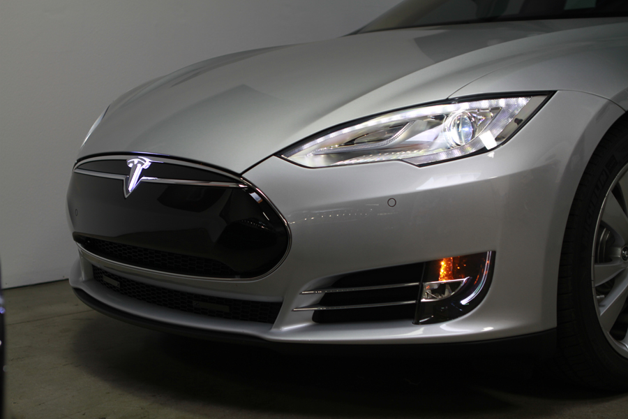 TESLA大燈維修, TESLA頭燈維修